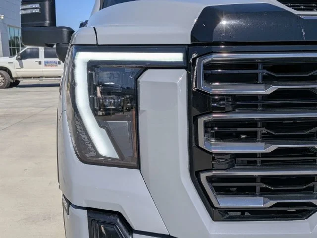 Used 2025 Gray GMC AT4 image 8