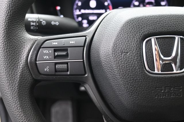 Used 2024 White Honda EX image 4