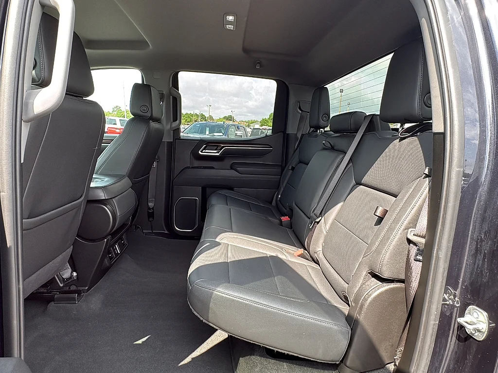 Used 2025 Titanium Rush Metallic GMC SLT image 16