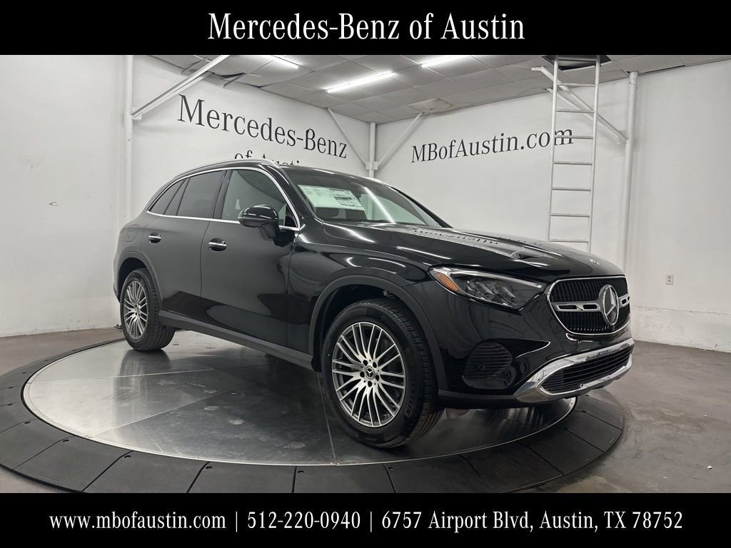 New 2026 Black Mercedes-Benz GLC 300 image 30