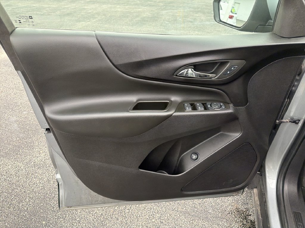 2024 Chevrolet Equinox LT - Photo 18