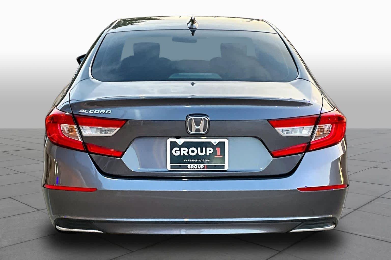 Used 2020 Modern Steel Metallic Honda LX image 5