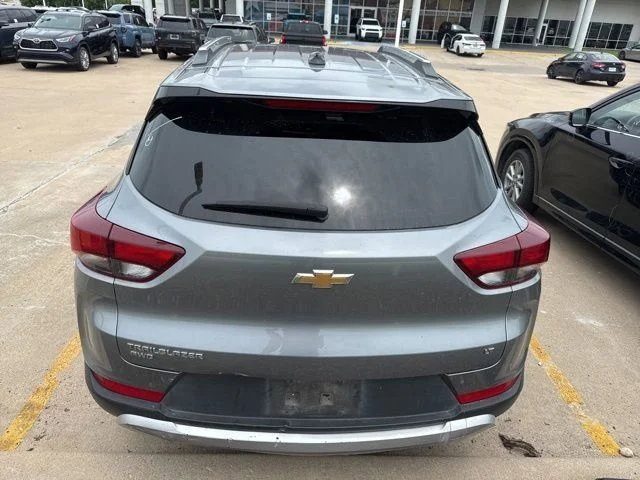 Used 2025 Gray Chevrolet LT image 4