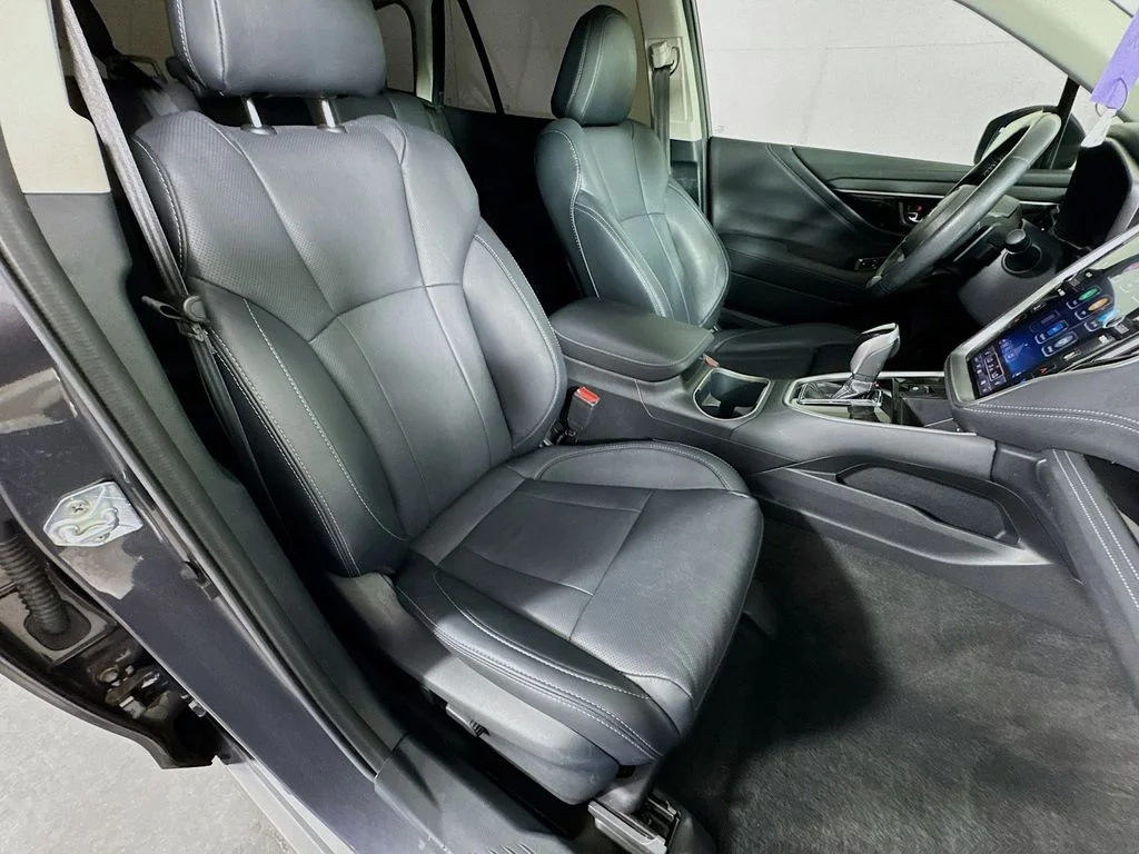 Used 2022 Gray Subaru Limited image 36