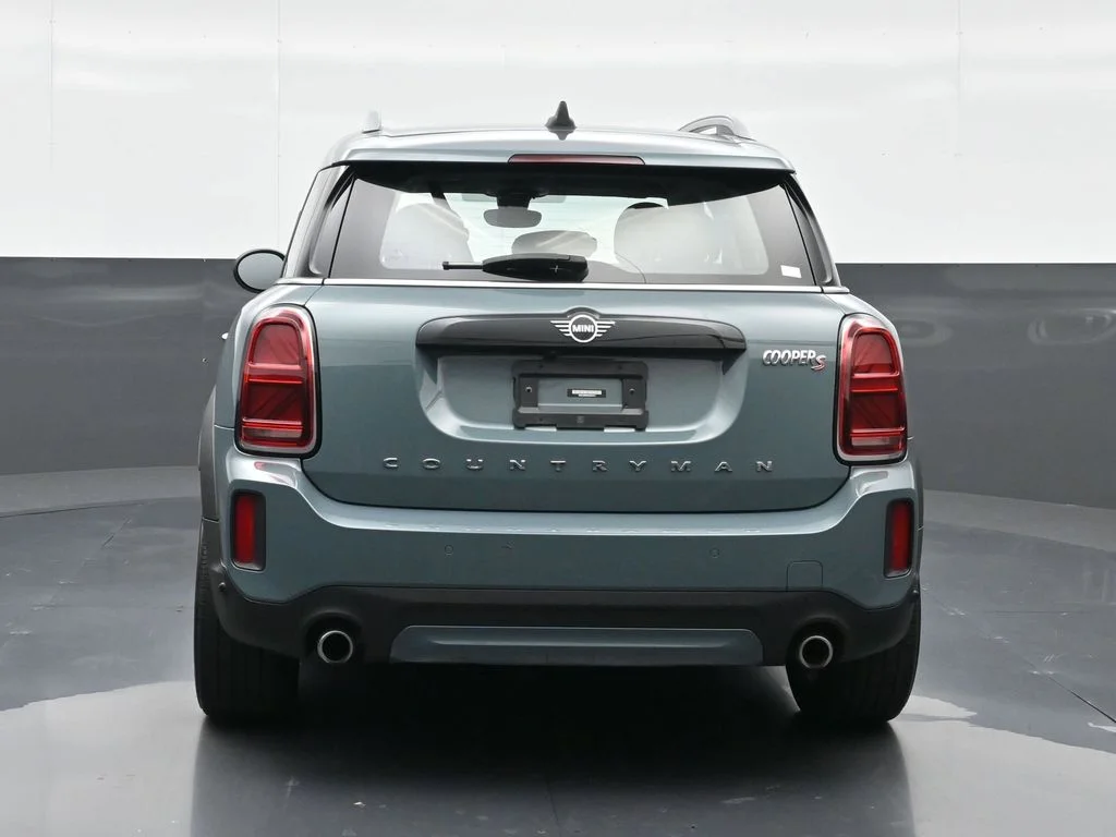 Used 2023 Green MINI Signature image 15