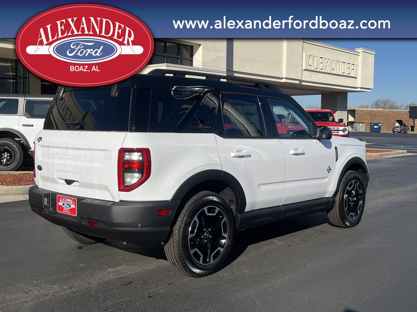 New 2024 Oxford White Ford Outer Banks® image 4