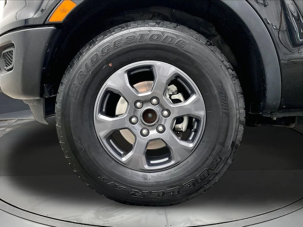 Used 2021 Black Ford XL image 12