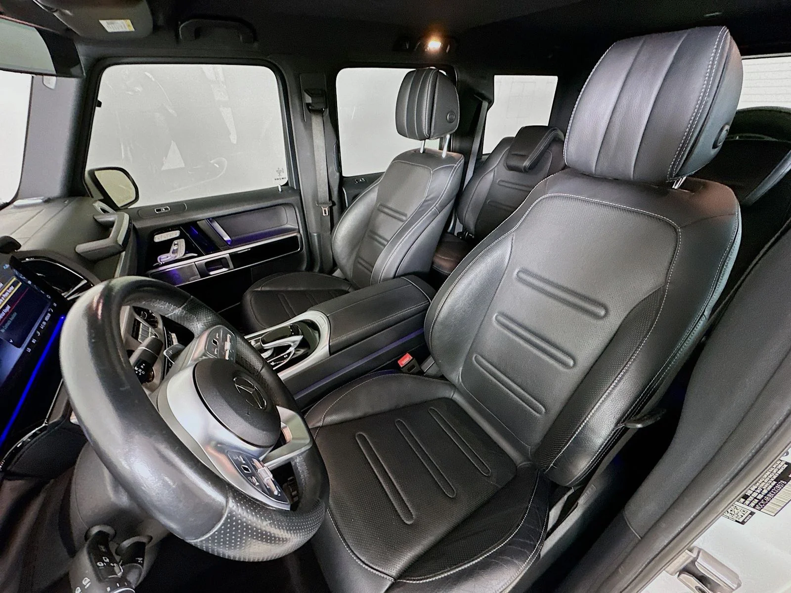 Used 2019 White Mercedes-Benz  image 33