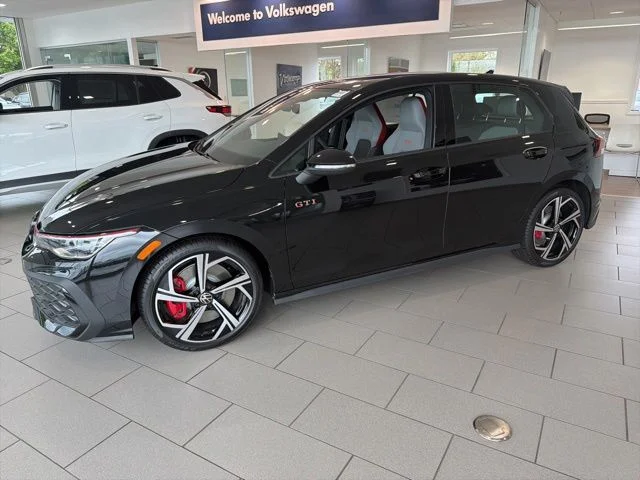 2026 Volkswagen Golf GTI 2.0T SE