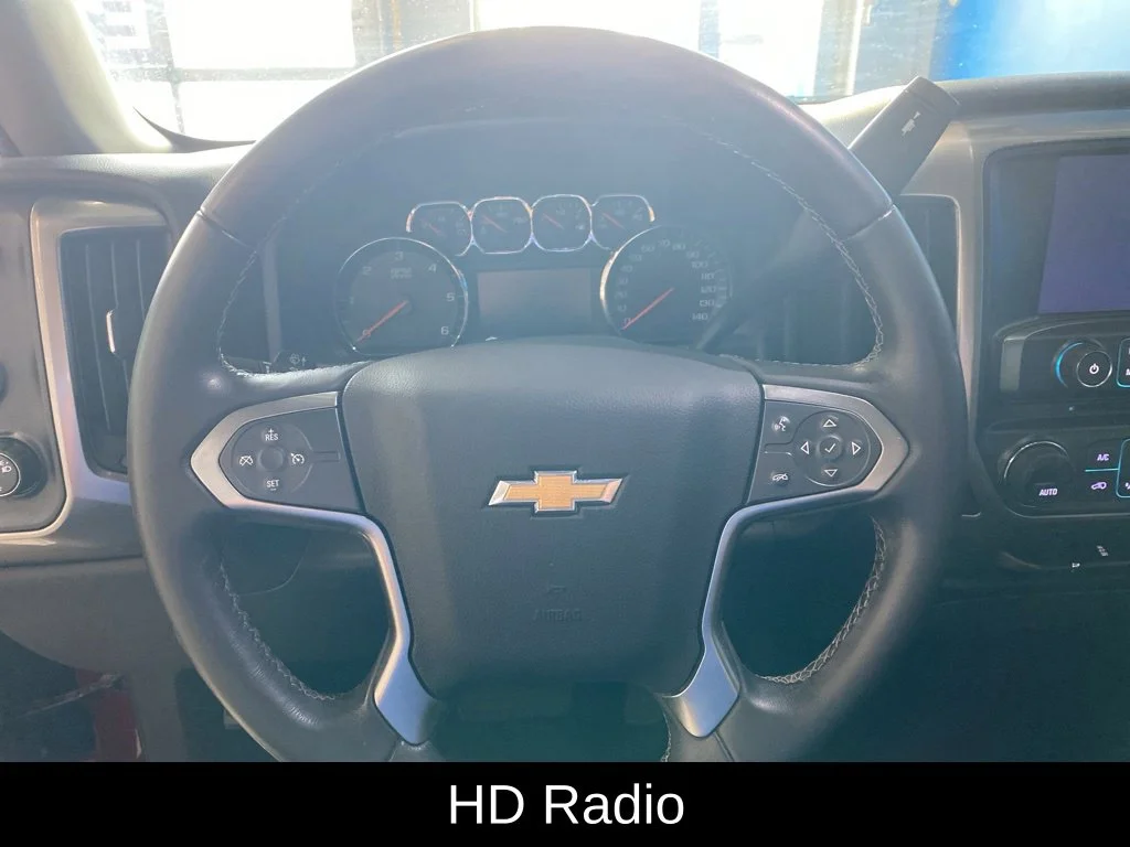 Used 2018 Red Chevrolet LT image 6