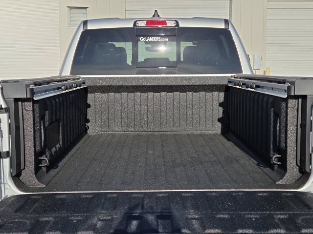 New 2027 Silver Zynith Exterior Paint RAM Laramie image 7