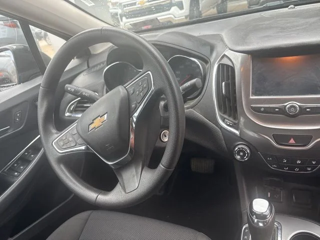 Used 2017 Gray Chevrolet LT image 6