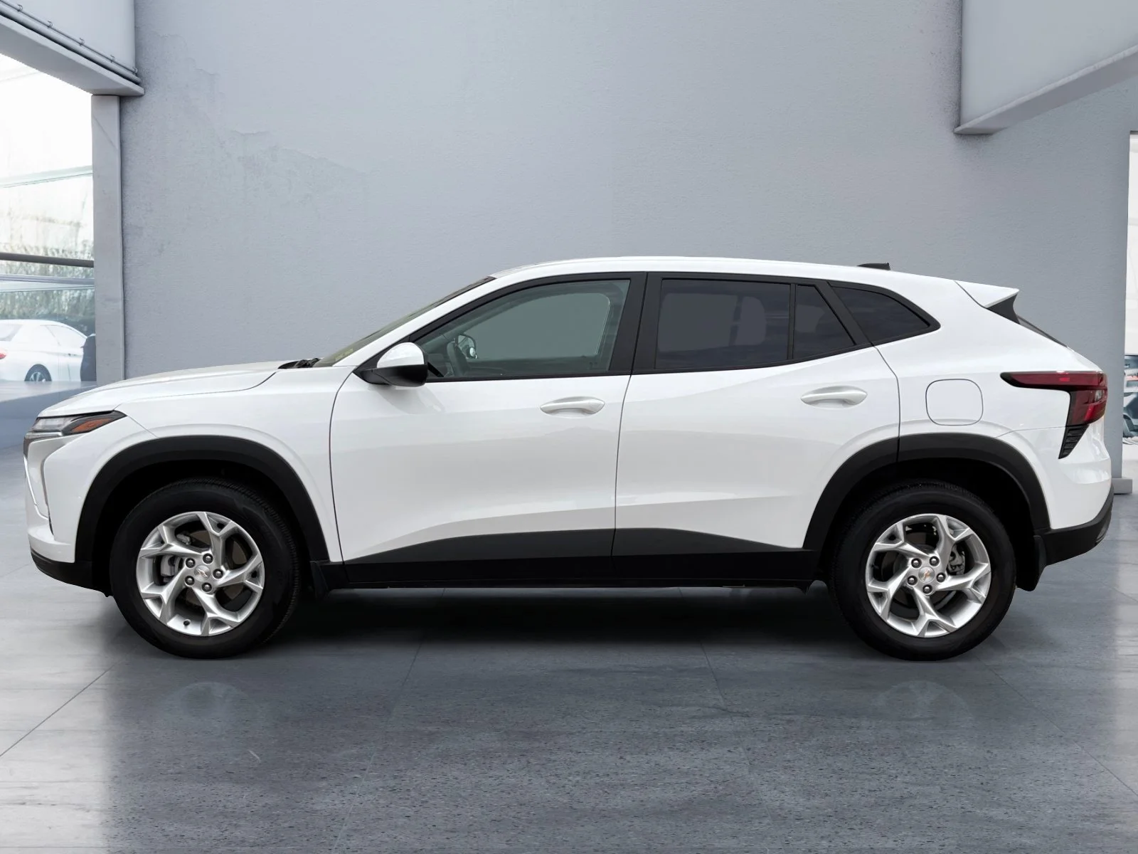 Used 2024 White Chevrolet LS image 2