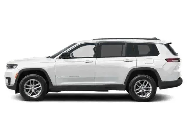 New 2026 Bright White Clear-Coat Exterior Paint Jeep Laredo image 3
