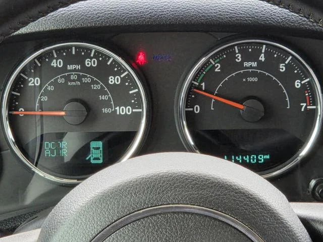 Used 2018 Black Jeep Unlimited Sahara image 20