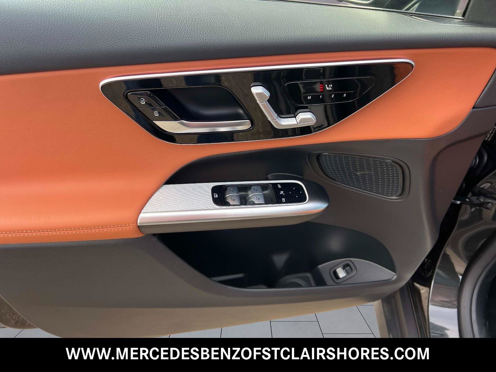 New 2027 Graphite Grey Metallic Mercedes-Benz GLC 300 image 16