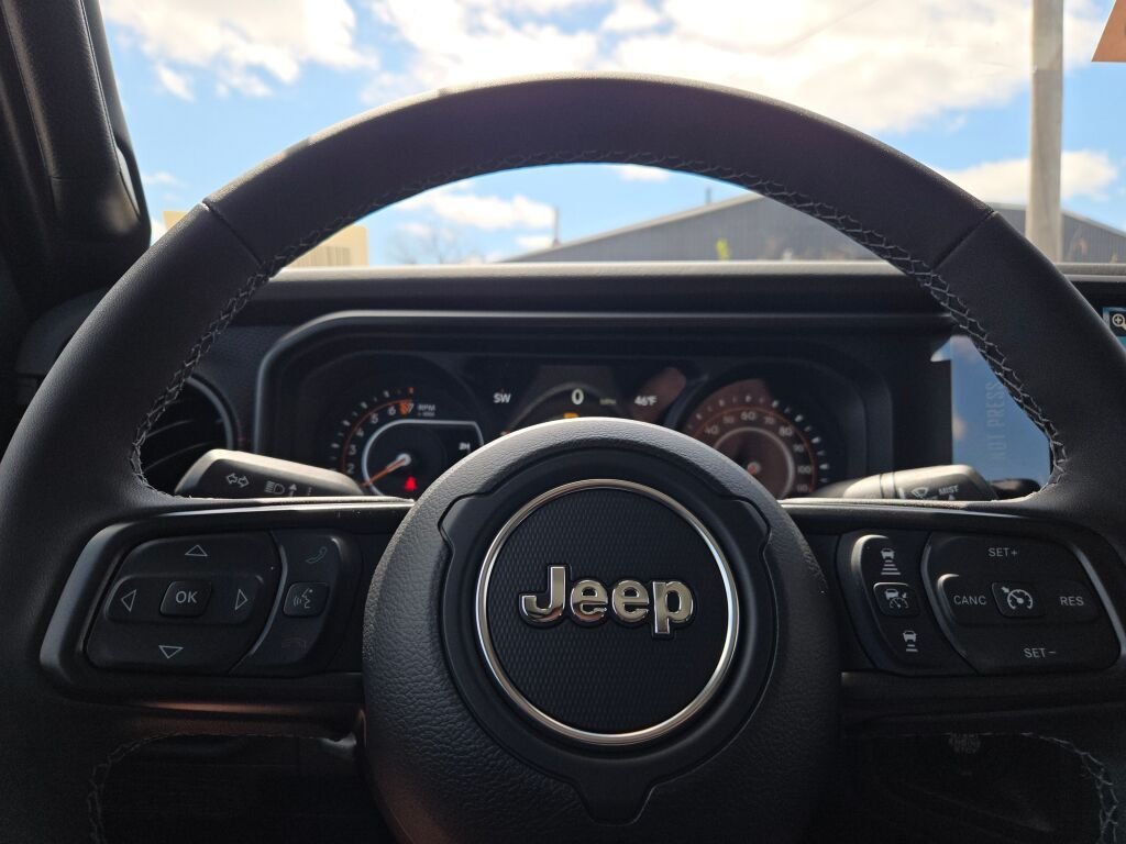 New 2026 Anvil Clearcoat Jeep Shadow Ops image 29