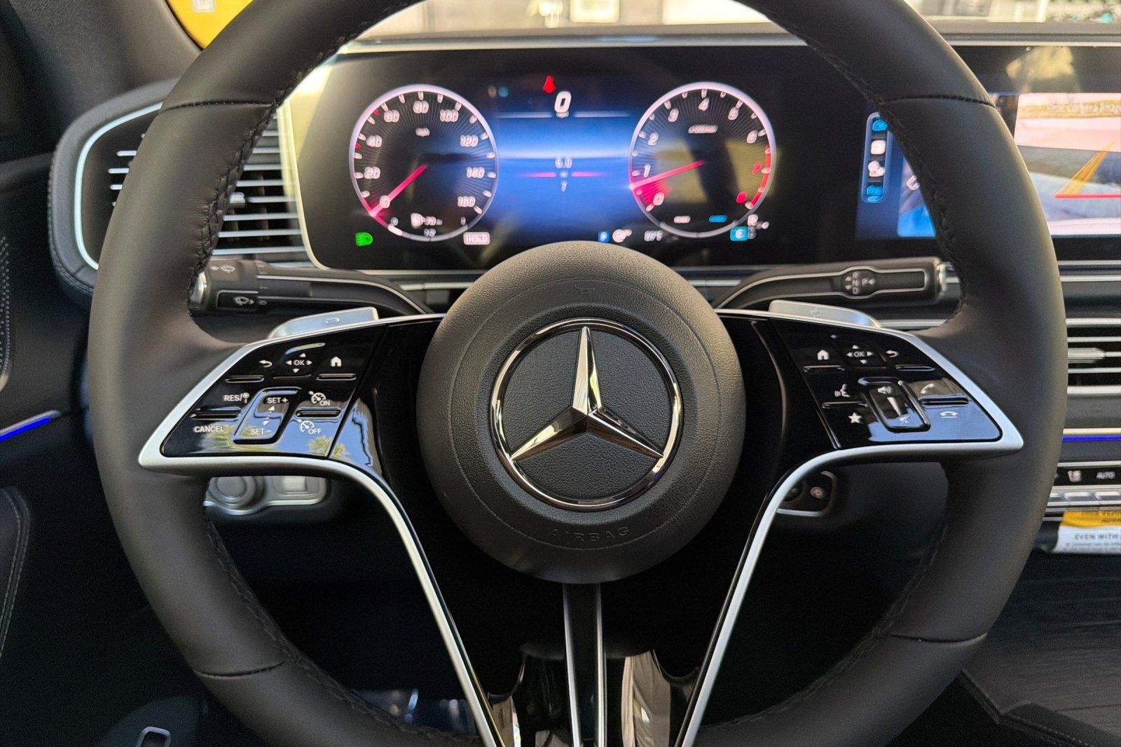 New 2026 Polar White Mercedes-Benz GLE 450 Coupe image 21