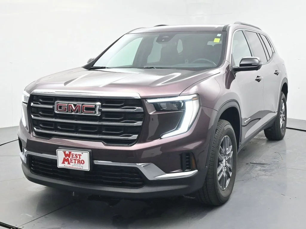 Used 2025 GMC Acadia Elevation with VIN 1GKENNRS7SJ147202 for sale in Monticello, Minnesota