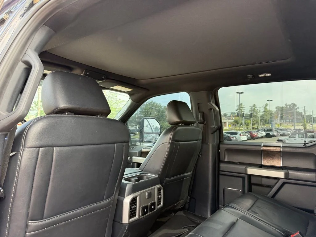Used 2022 Black Ford Lariat image 25