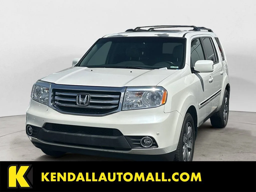 2013 Honda Pilot Touring 4WD w/ NAVI and RES's photo