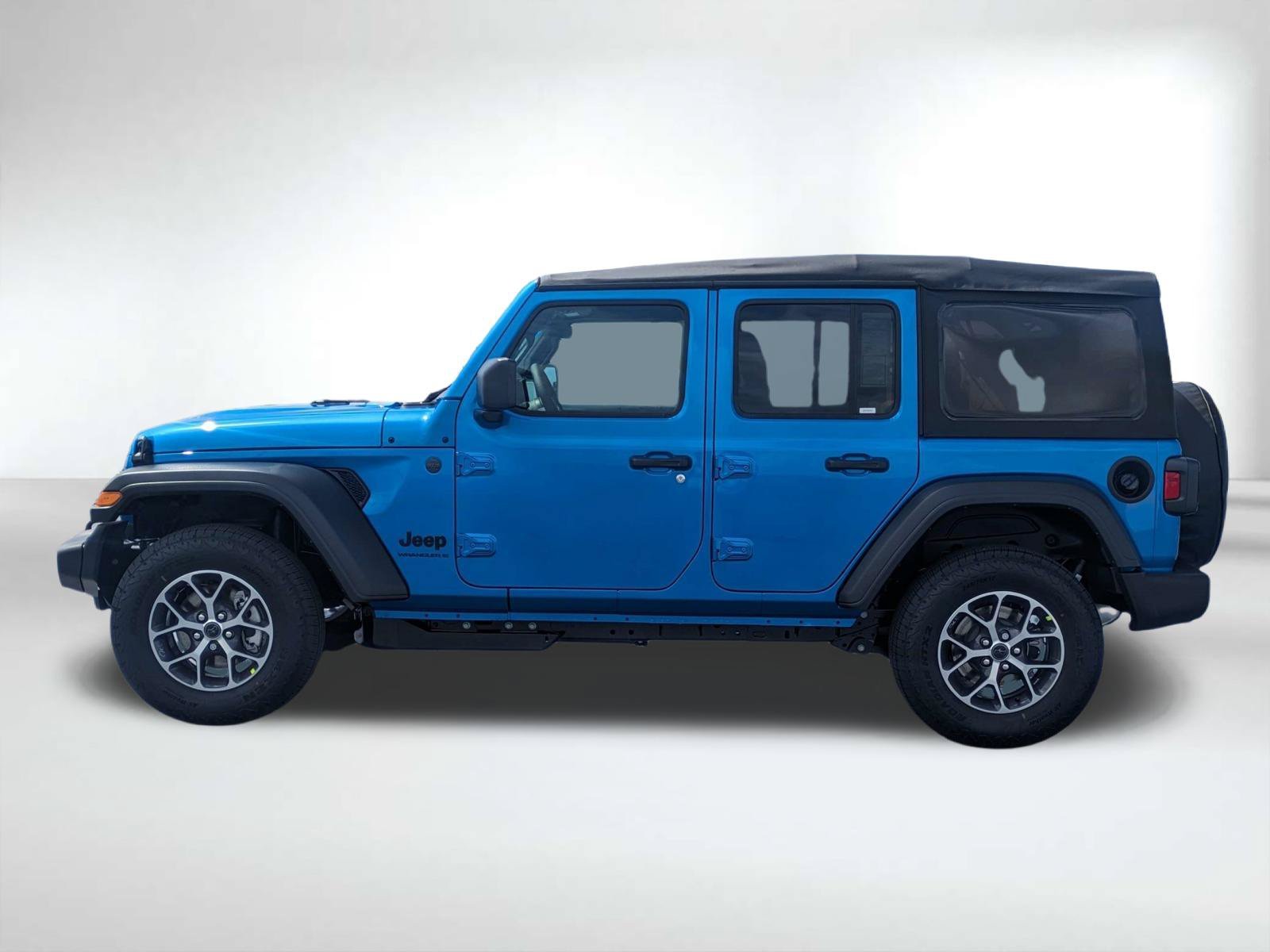 New 2026 Hydro Blue Pearl-Coat Exterior Paint Jeep Sport S image 7
