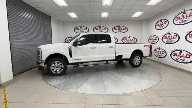 New 2026 Star White Metallic Tri-Coat Ford King Ranch image 11