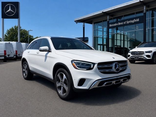 Certified Used 2022 White Mercedes-Benz GLC 300 image 1