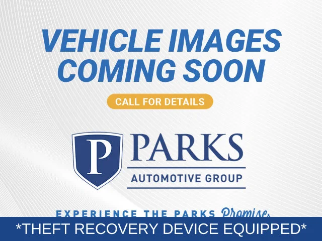 Used 2018 Red Lincoln Reserve image 9