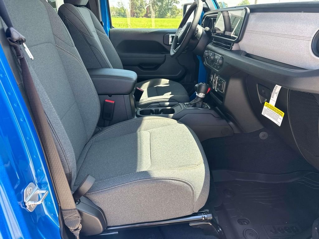 New 2027 Hydro Blue Pearlcoat Jeep Sport S image 29