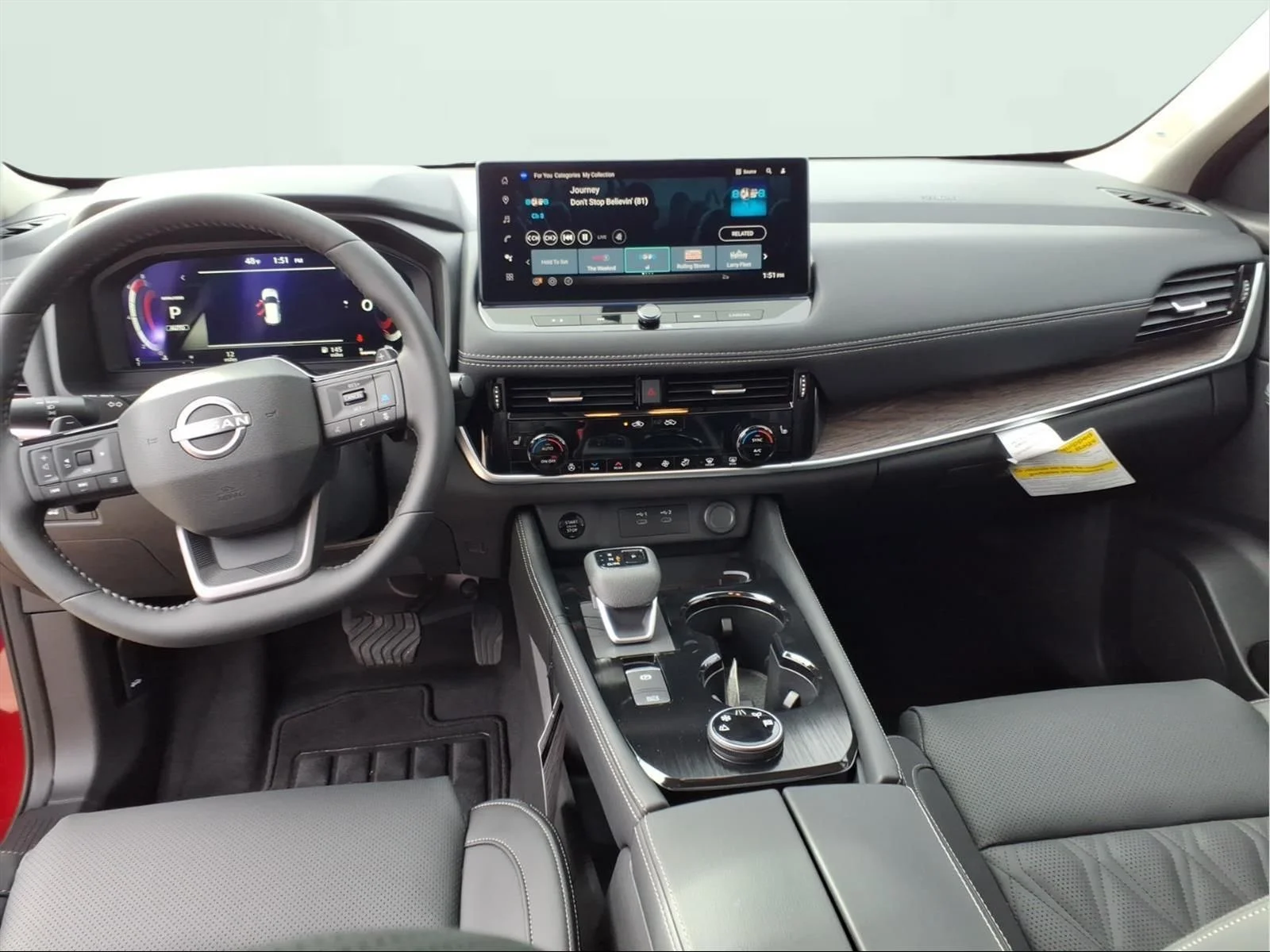 2026 Nissan Rogue Platinum - Photo 9