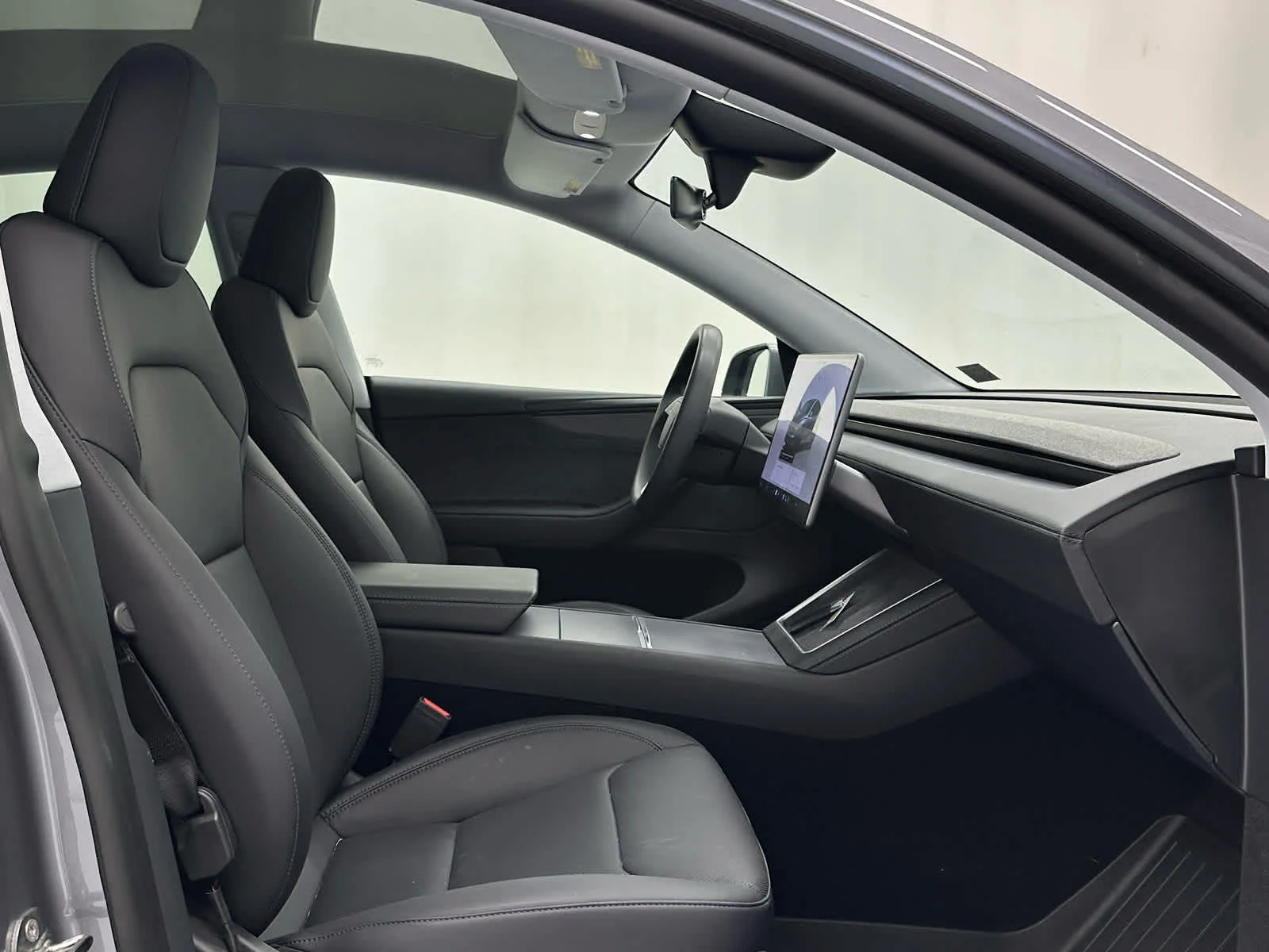 Used 2026 Quicksilver Tesla Premium image 18