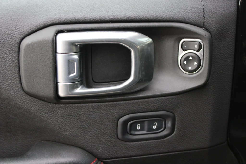 Used 2026 Black Jeep Rubicon X image 30