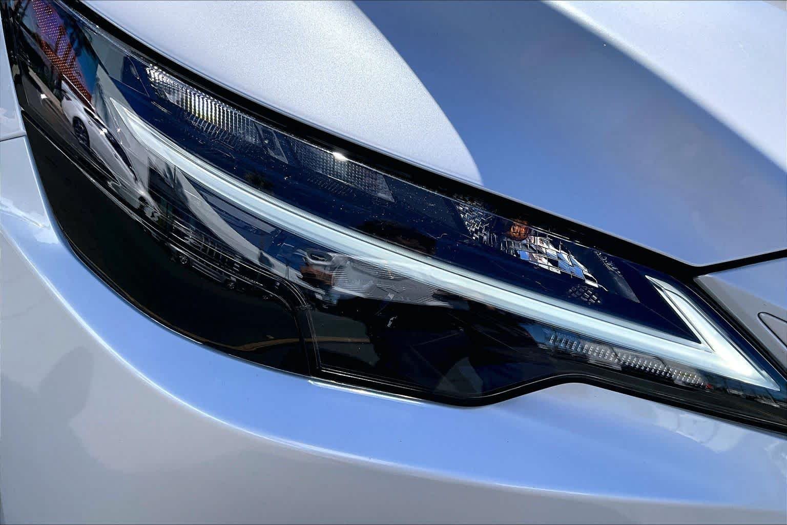 Certified Used 2023 EMINENT WHITE PEARL Lexus  image 27