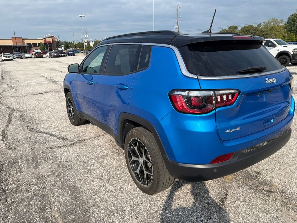 Used 2024 Blue Jeep Limited image 3