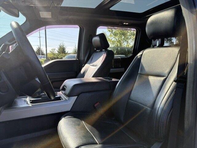 Used 2019 Magnetic Ford LARIAT image 6