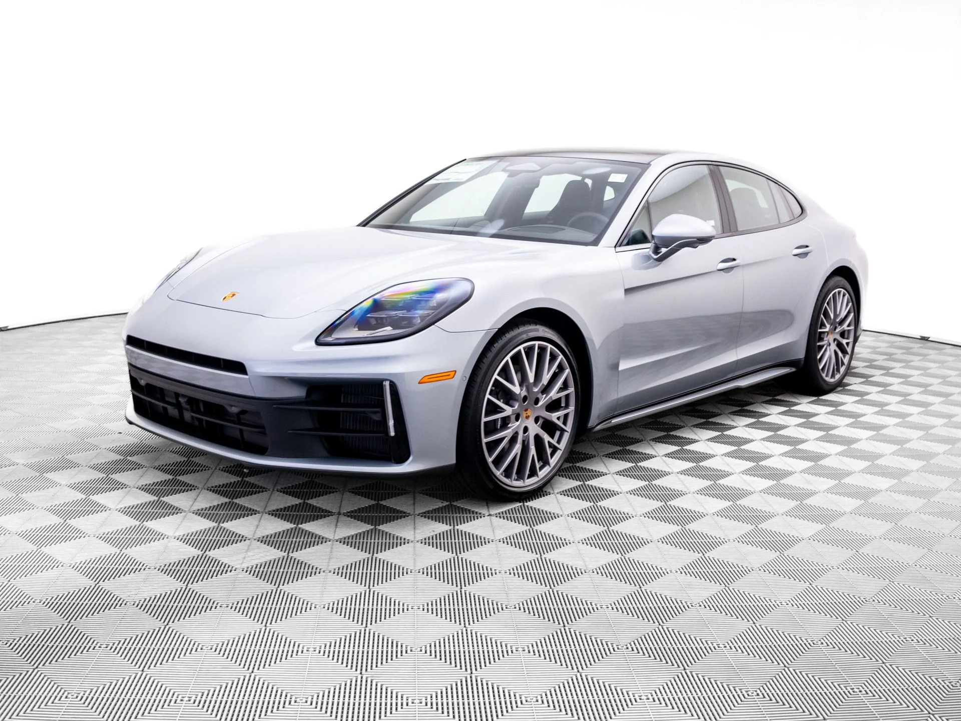 New 2026 Silver Porsche 4 image 1