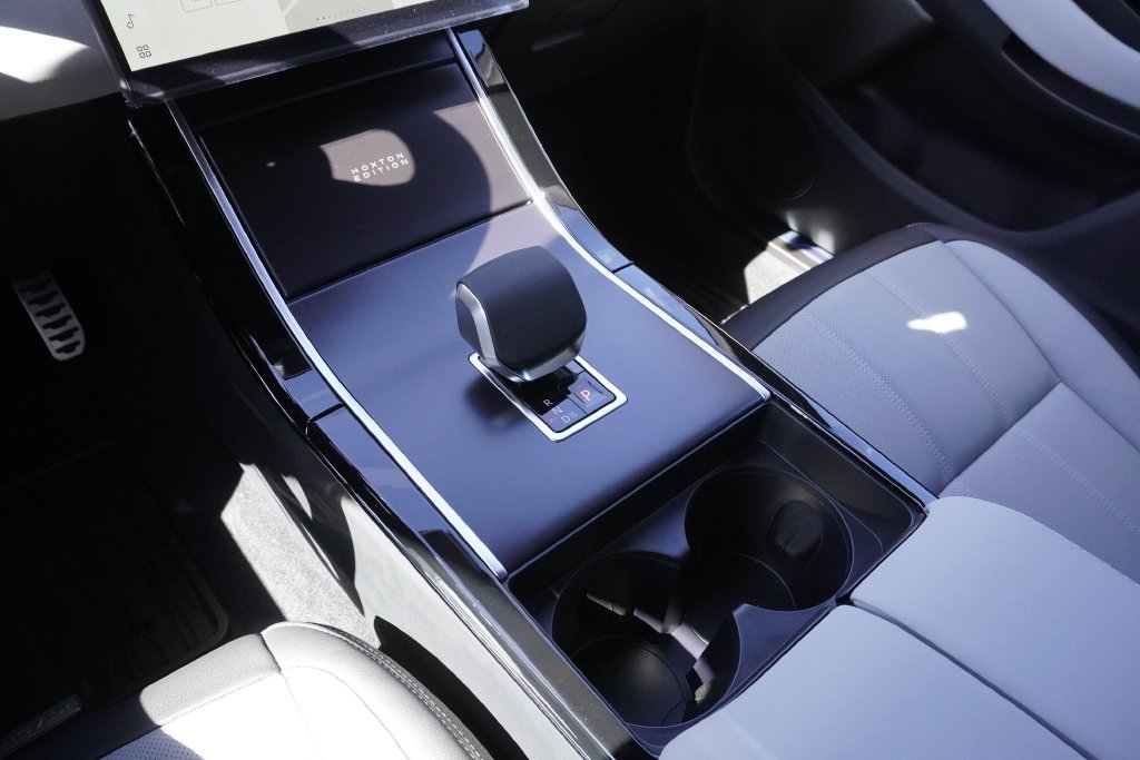New 2026 Santorini Black Land Rover Hoxton Edition image 14