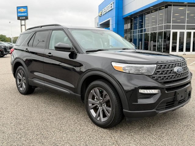 Used 2023 Black Ford XLT image 8