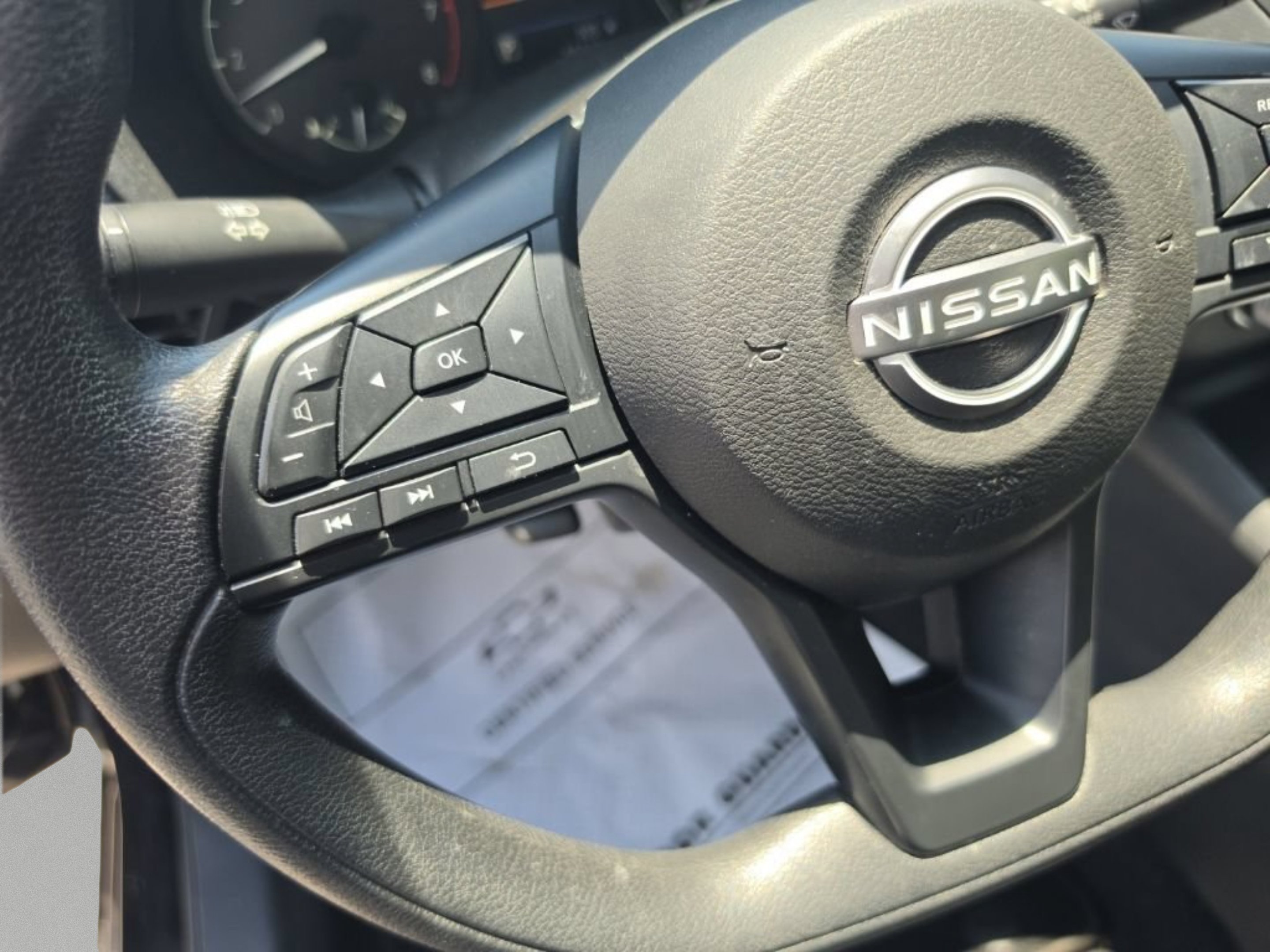 Used 2023 Black Nissan S FWD image 14