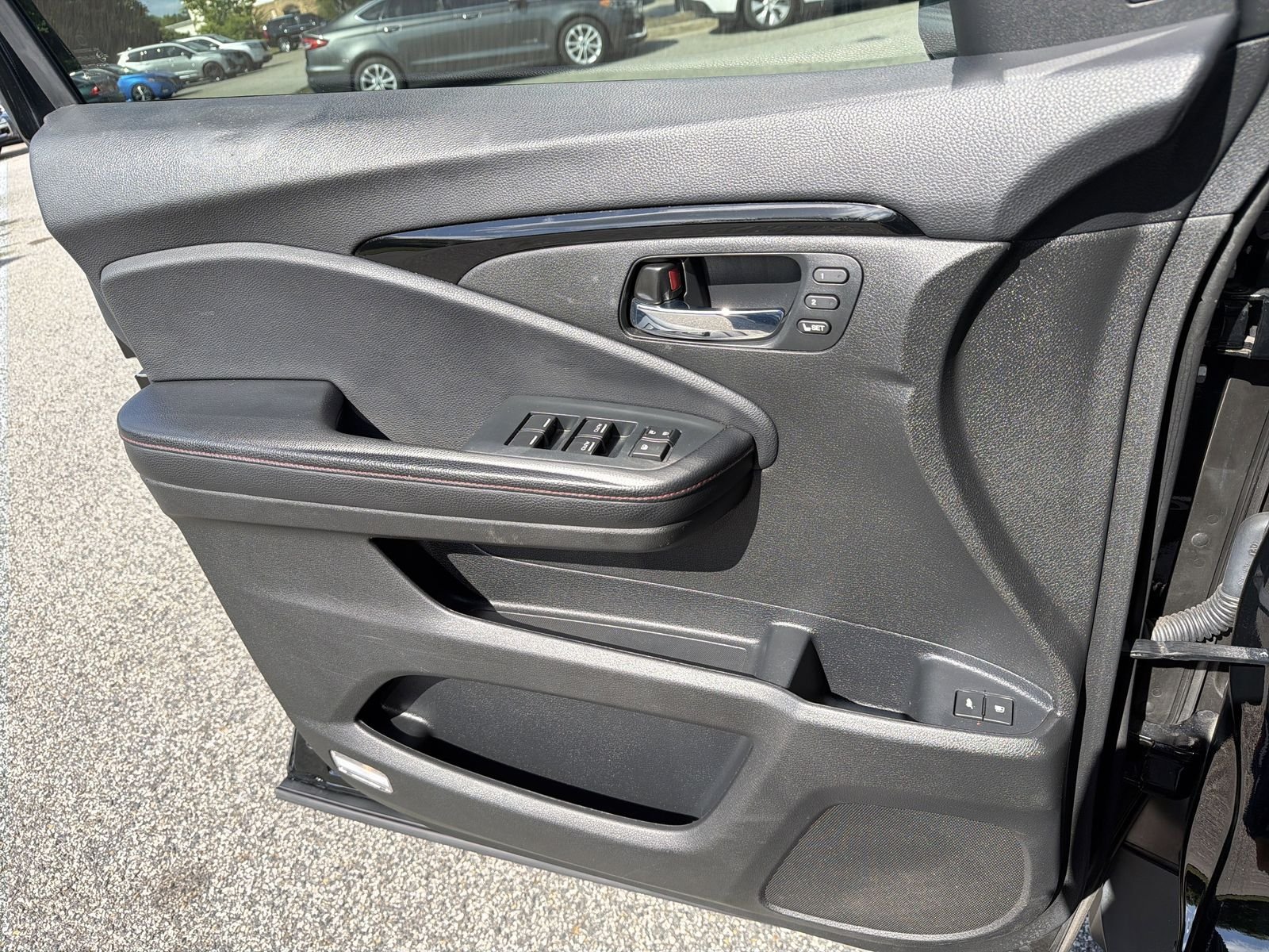Used 2022 Black Honda Black Edition image 15