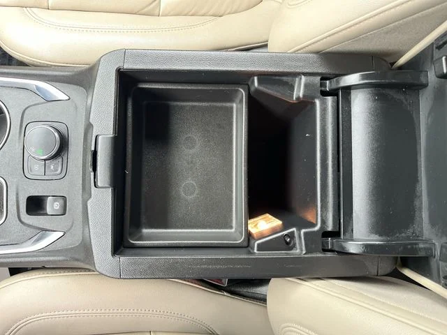 Used 2022 Silver Chevrolet LT Leather image 23