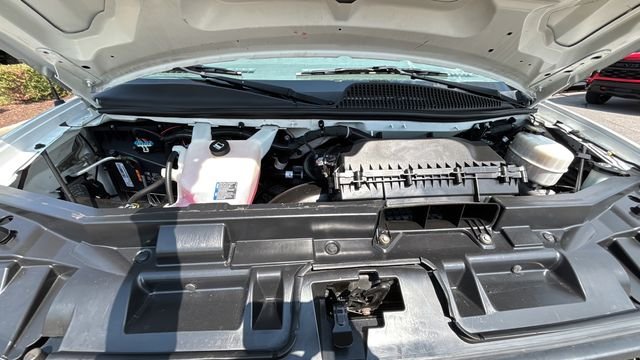 Used 2025 White Chevrolet Work Van image 30