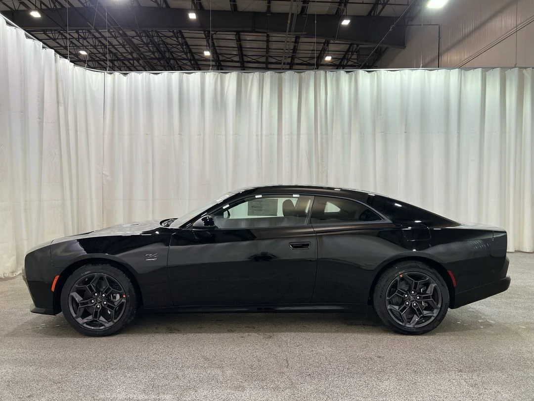 2025 Dodge Charger Daytona R/T - Photo 6