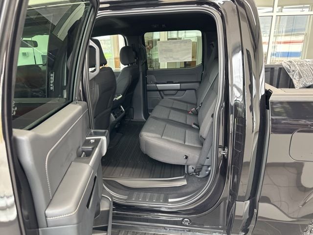 New 2026 Agate Black Metallic Ford XLT image 53