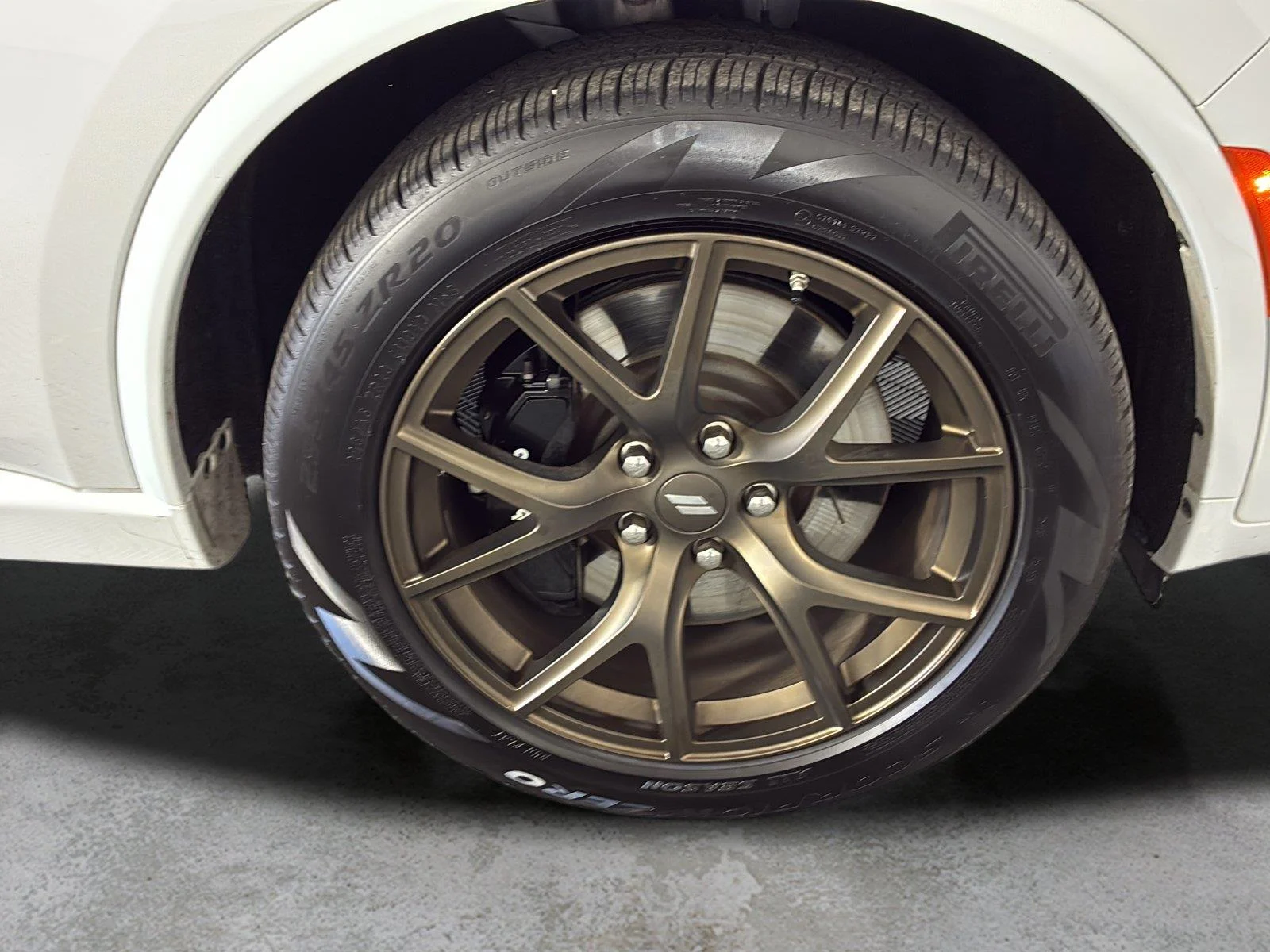 Used 2025 White Knuckle Clearcoat Dodge R/T 20th Anniversary Premium image 12