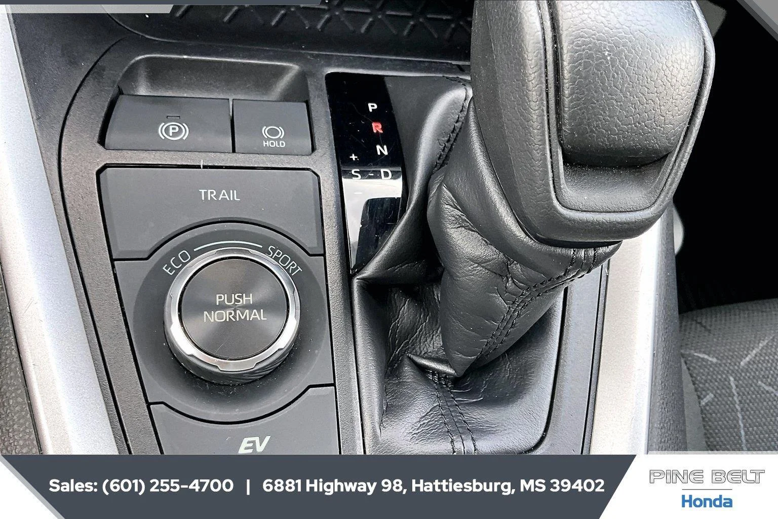 Used 2024 Silver Sky Metallic Toyota XLE image 23