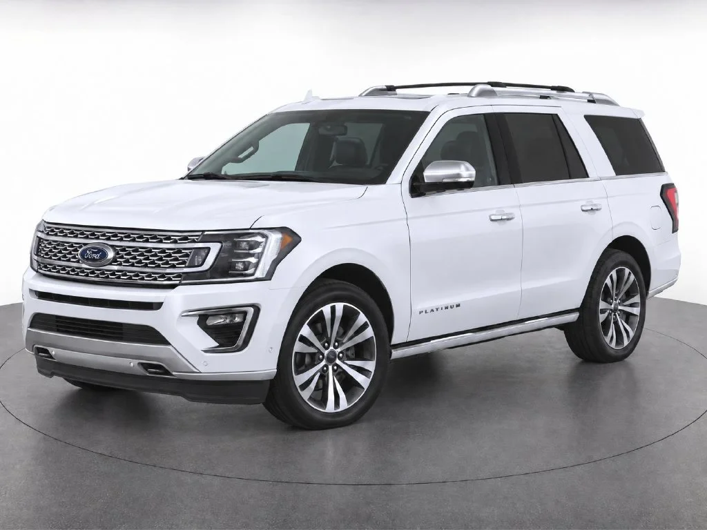 Used 2021 White Ford Platinum image 2