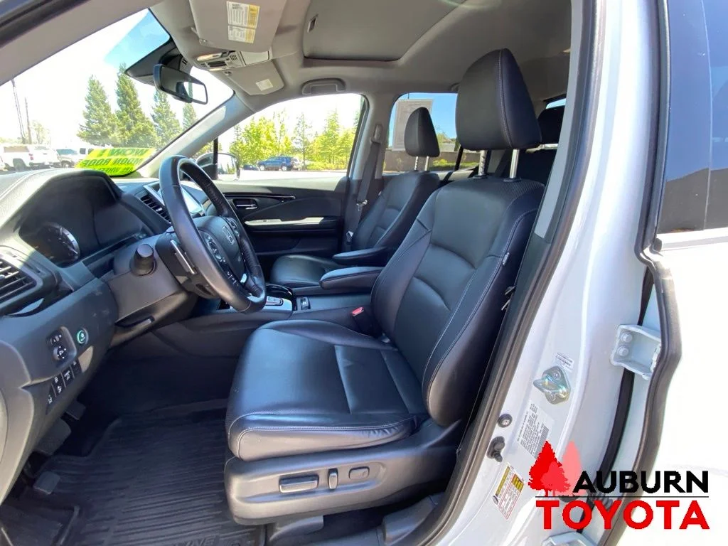 Used 2020 Platinum White Pearl Honda RTL-E image 33