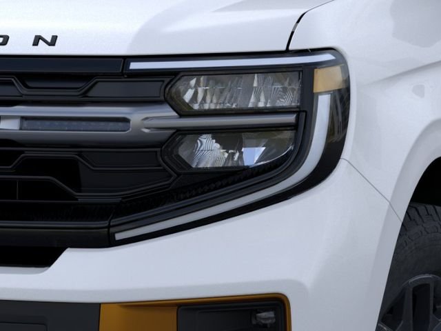 New 2025 White Ford Tremor image 18